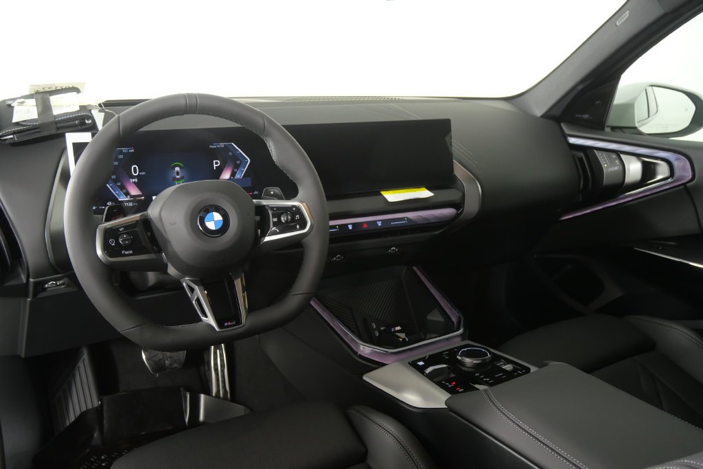 New 2026 Alpine White BMW 30 xDrive image 18