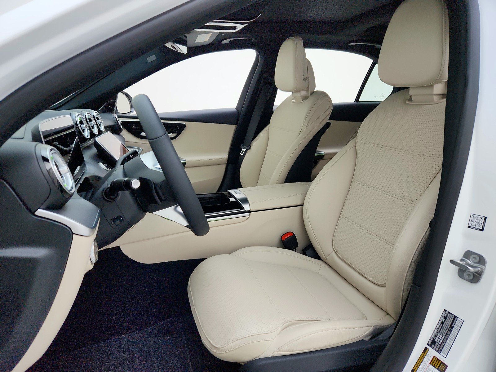 New 2026 Polar White Mercedes-Benz C 300 Sedan image 17