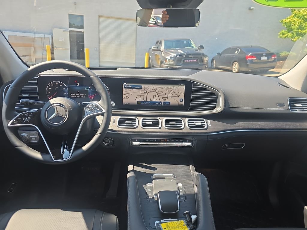Used 2026 Silver Mercedes-Benz GLE 450 image 13