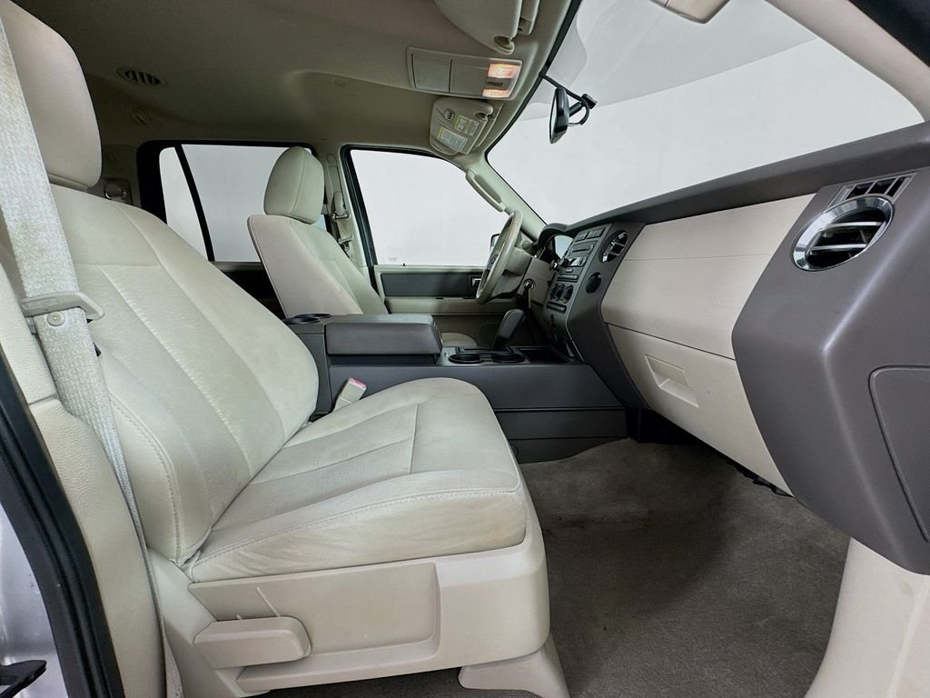 Used 2013 Ingot Silver Ford XLT image 33