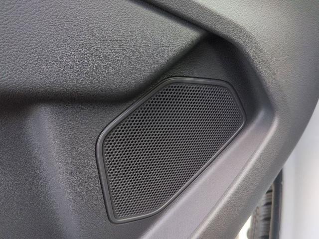 New 2026 Oxford White Ford Passenger Van XLT image 11