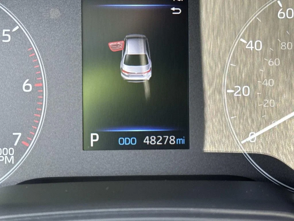 Used 2023 White Toyota LE image 36