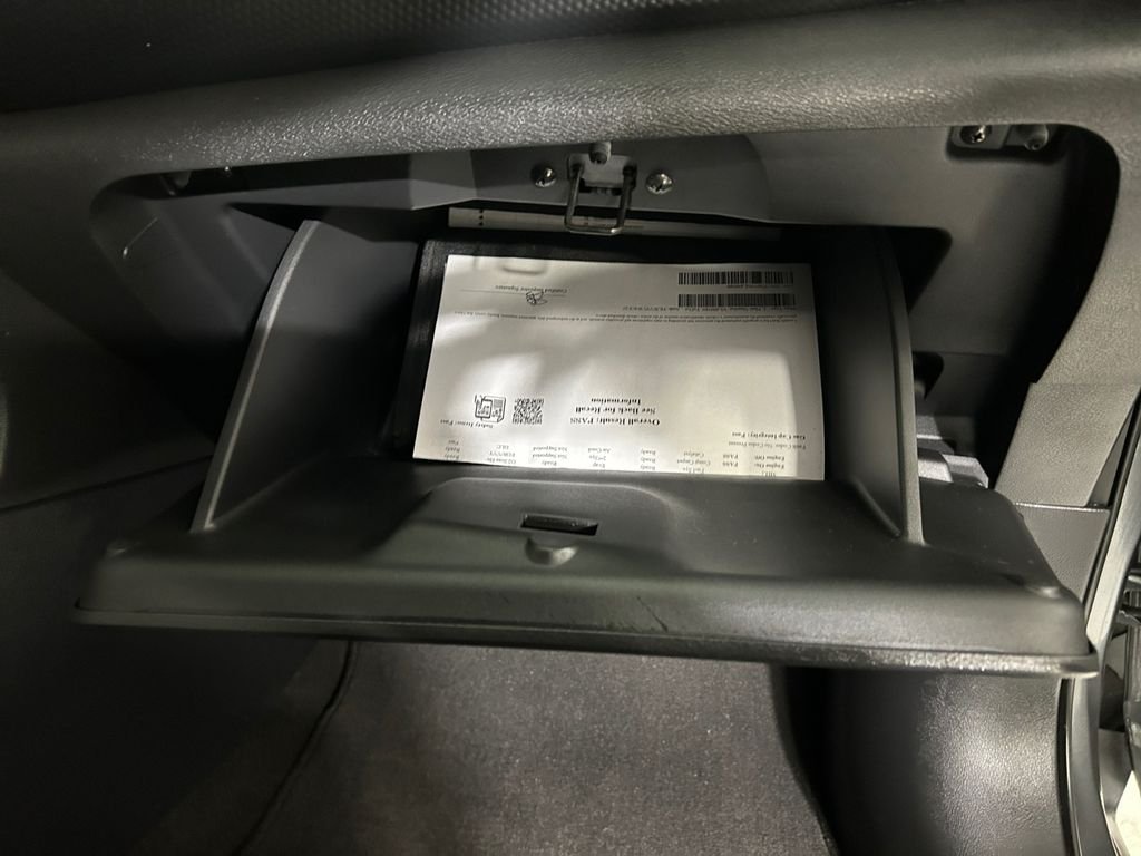 Used 2022 Gray Nissan S image 28