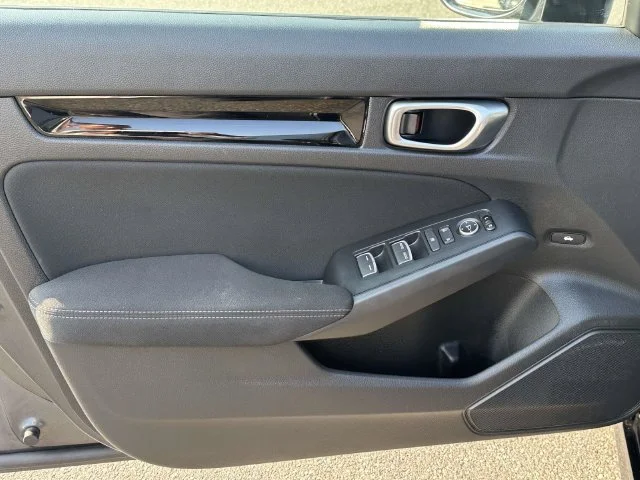 2024 Honda Civic EX - Photo 16