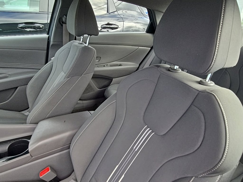 Used 2023 Gray Hyundai SEL image 15