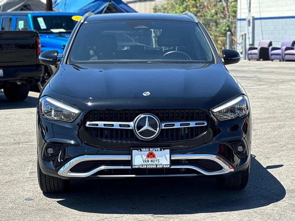 Used 2025 Black Mercedes-Benz GLA 250 image 6