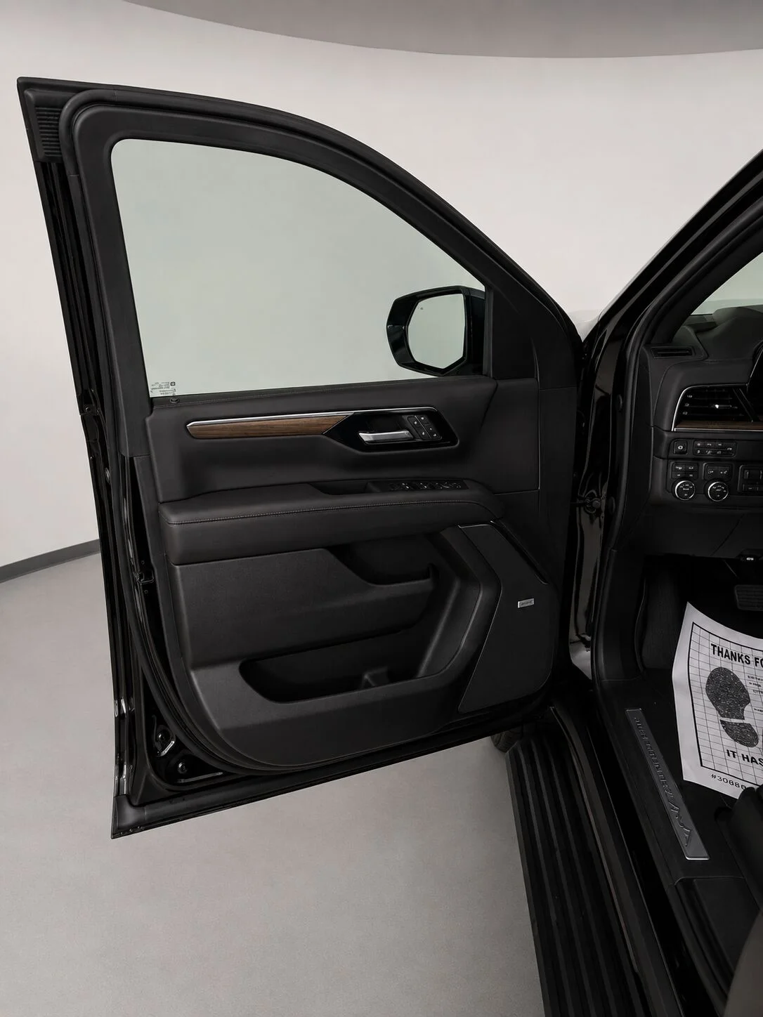 New 2026 Black Chevrolet High Country image 21