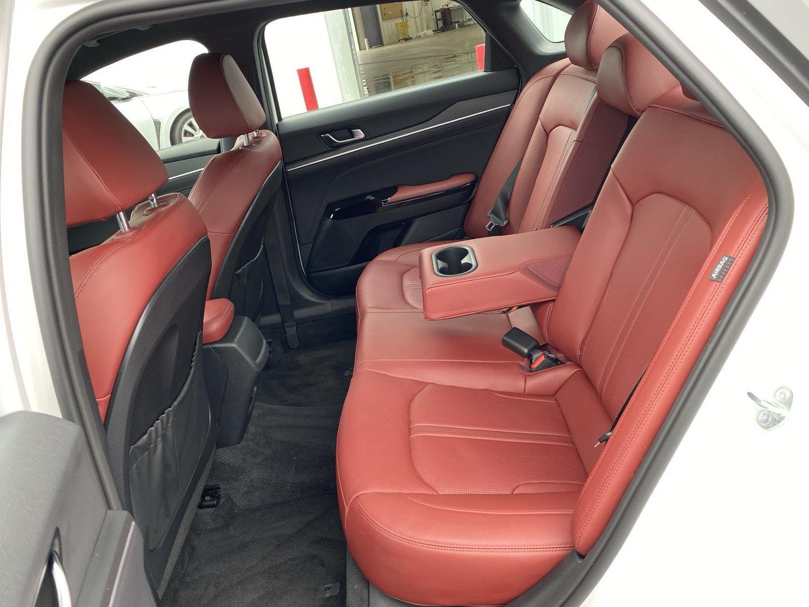 Used 2026 Snow White Pearl Kia GT-Line image 15