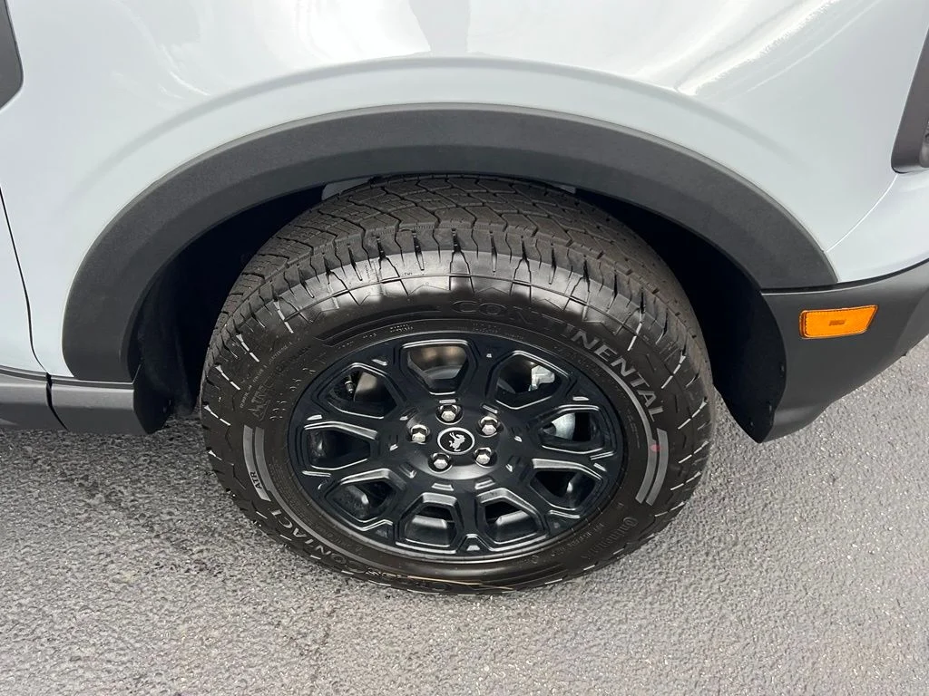 New 2026 Space White Metallic Ford Badlands® image 6