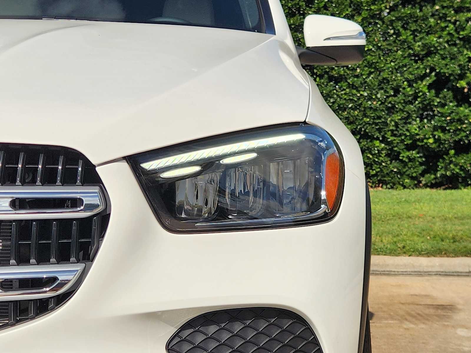 Certified Used 2026 Polar White Mercedes-Benz GLE 350 image 8