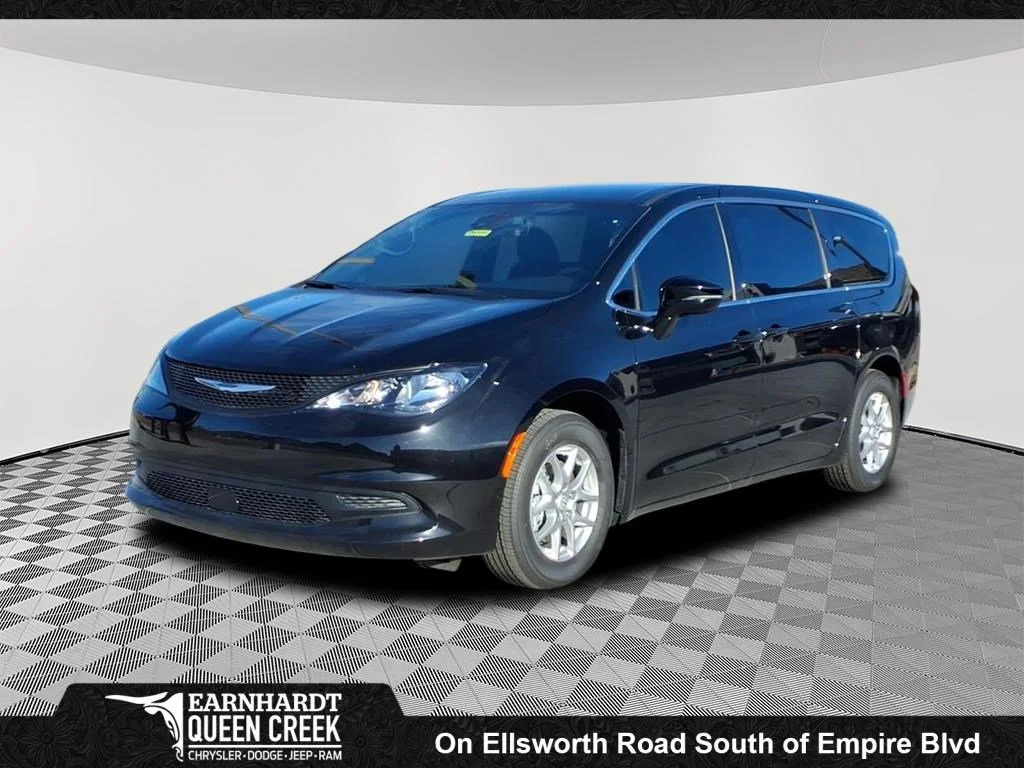 2026 Chrysler Voyager LX's photo