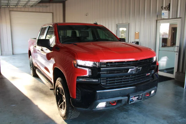 Used 2022 Red Chevrolet LT Trail Boss image 5