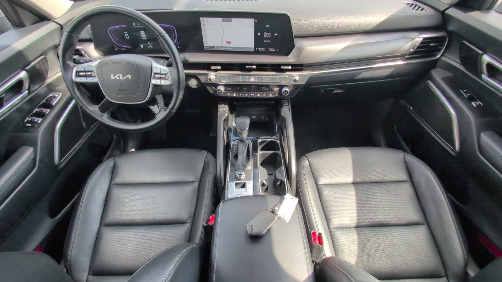 Used 2025 Everlasting Silver Kia S image 35