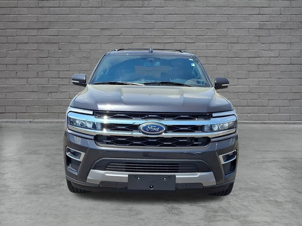 Used 2024  Ford Limited image 45