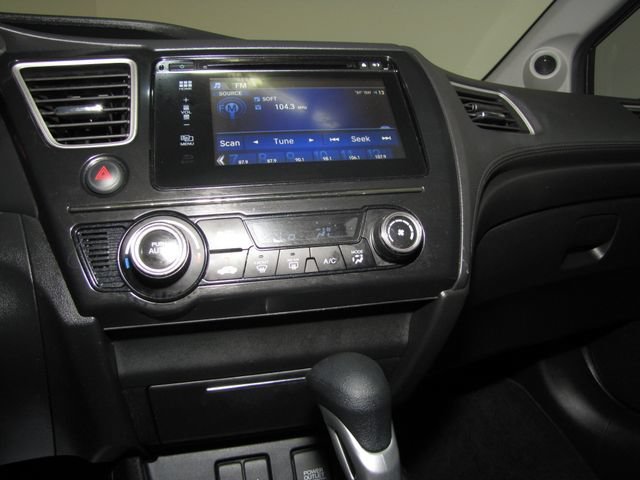 Used 2015  Honda EX image 7