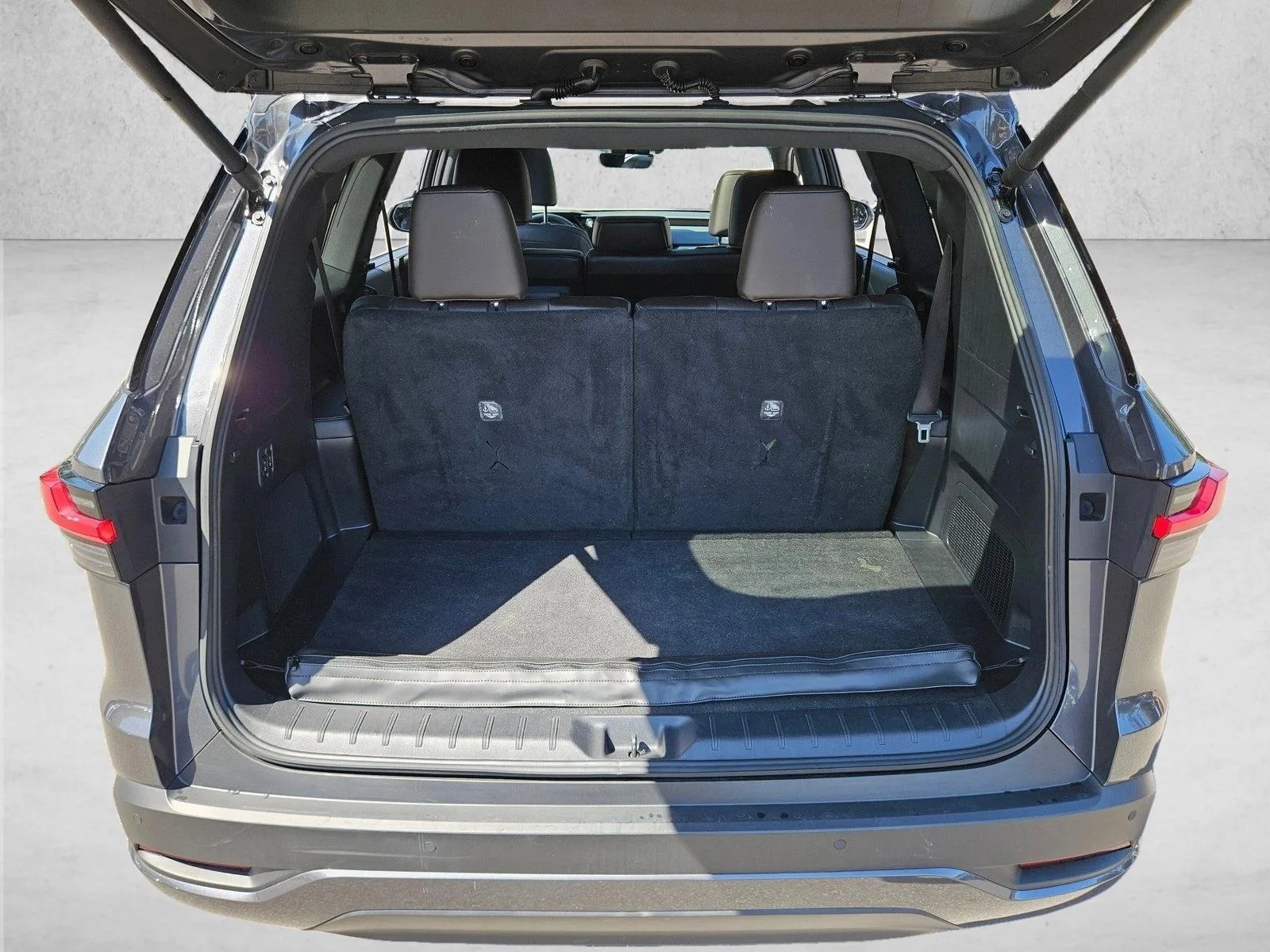 Certified Used 2025 Cloudburst Gray Lexus PREMIUM image 7