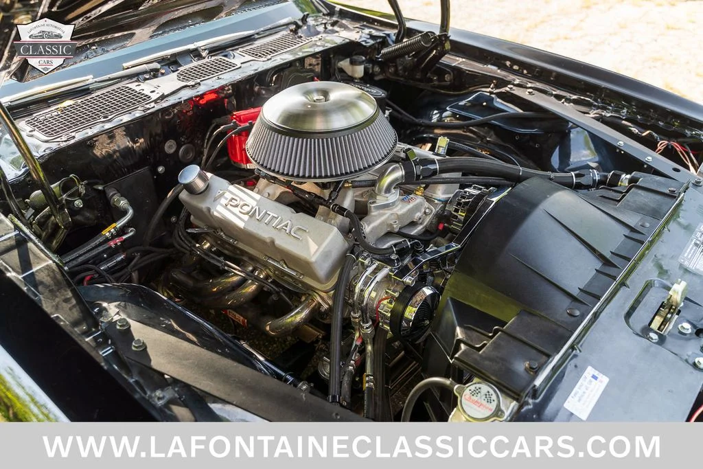 Used 1975 Black Pontiac Trans Am image 2