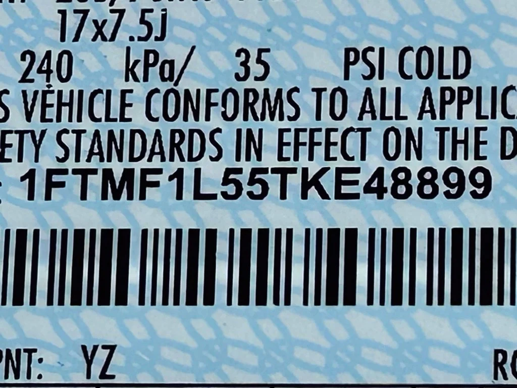 New 2026 Oxford White Ford XL image 49