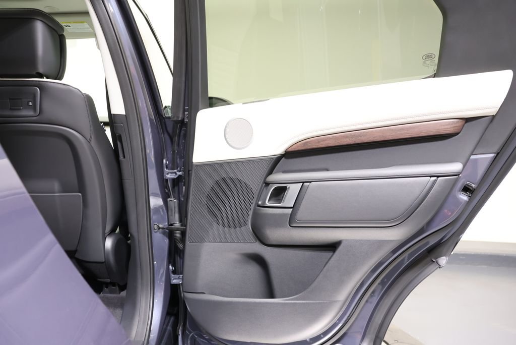 New 2026 Varesine Blue Land Rover Dynamic SE image 42