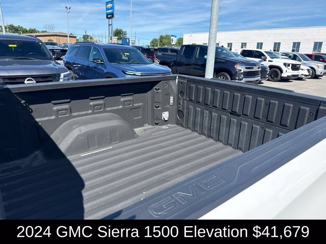 Used 2024 Summit White GMC Elevation image 11