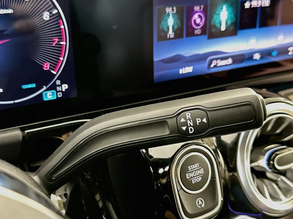 New 2026 Polar White Mercedes-Benz GLA 250 image 47