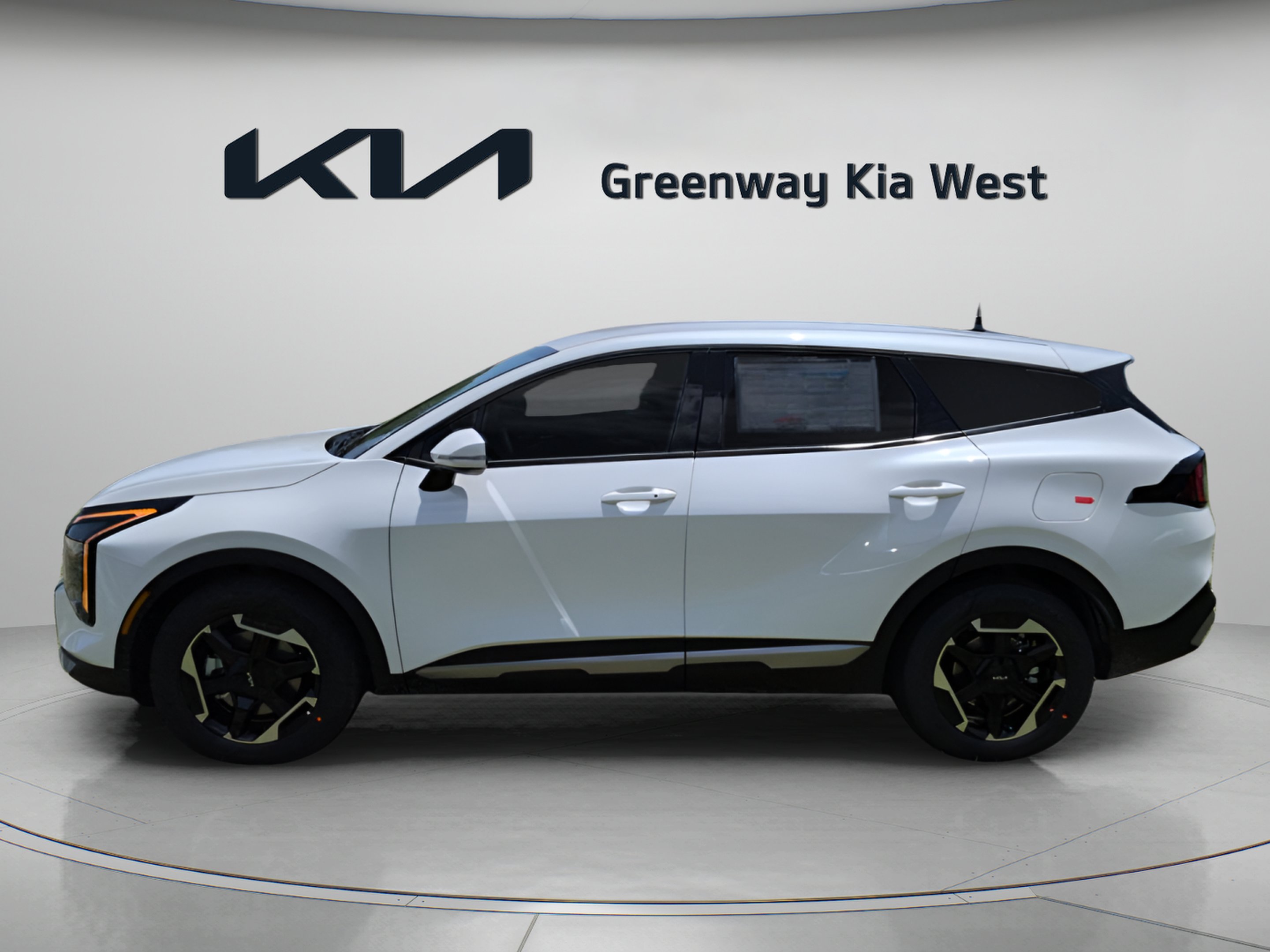 New 2027 Snow White Pearl Kia LX image 5