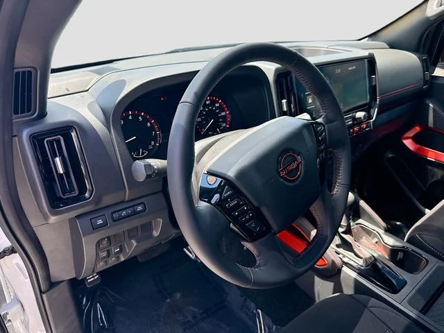 Used 2025 Glacier White Nissan PRO-4X image 9