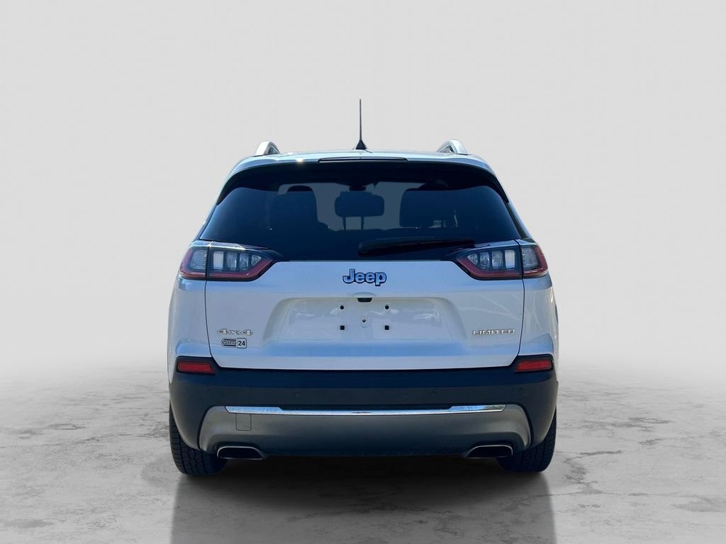 Used 2019 White Jeep Limited image 4