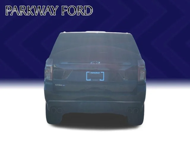 Used 2022 Black Chevrolet RST image 4