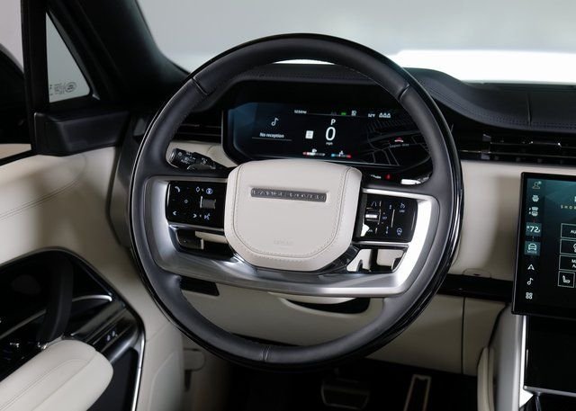 New 2026 Carpathian Grey Land Rover SE image 14