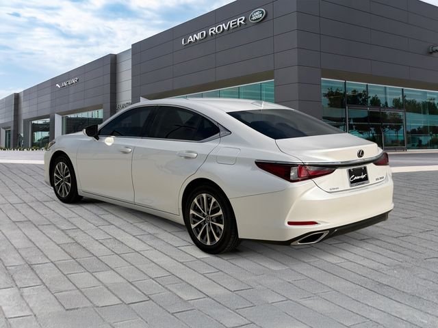 Used 2023 White Lexus 350 image 3