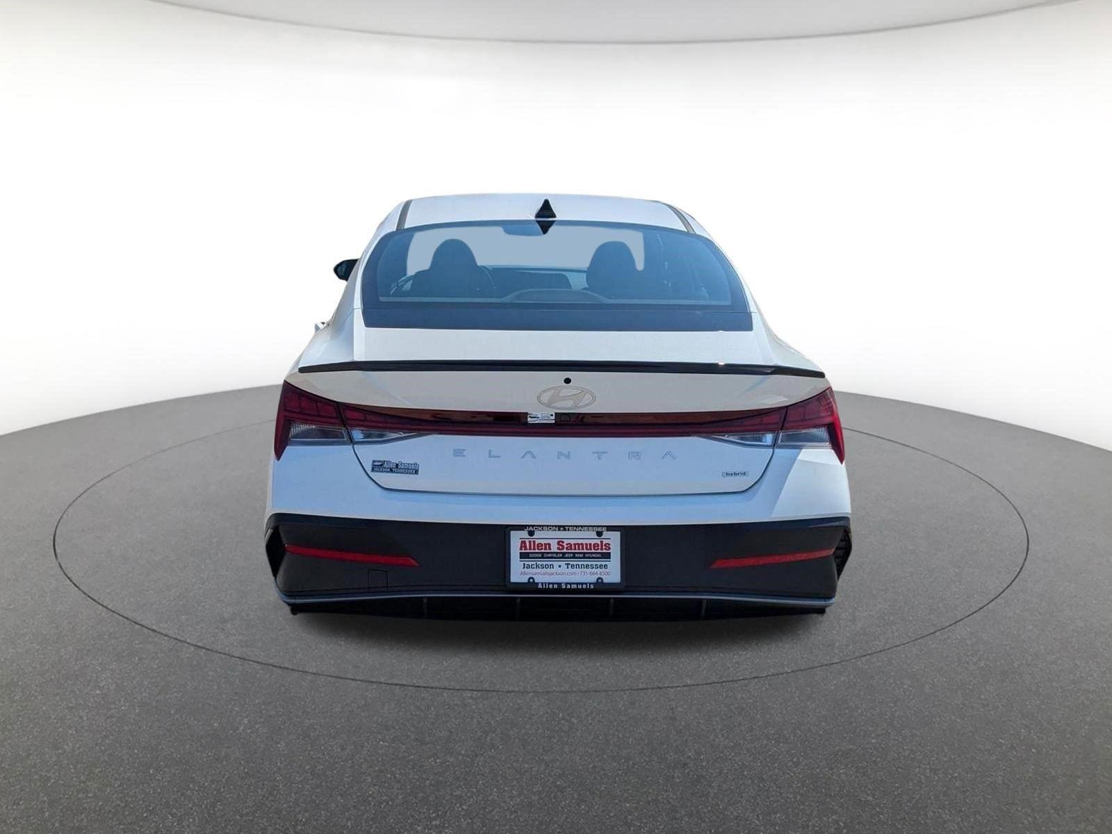 New 2026 Serenity White Hyundai SEL Sport image 4