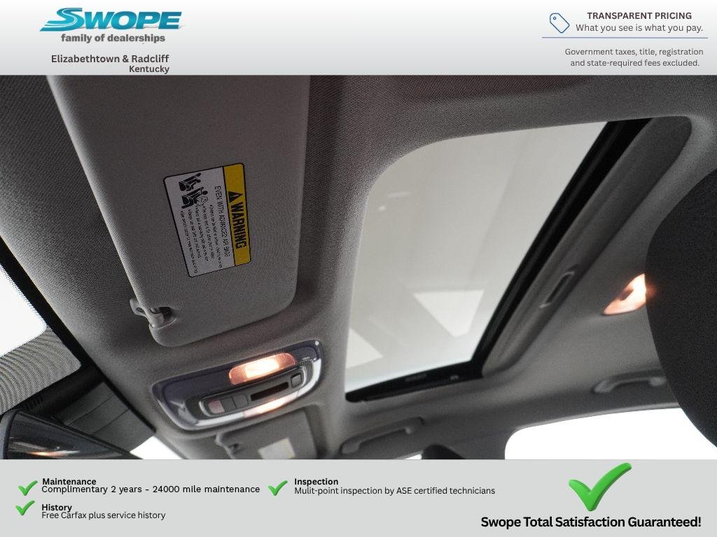 Used 2025 Ultimate Red Hyundai SEL Convenience image 26
