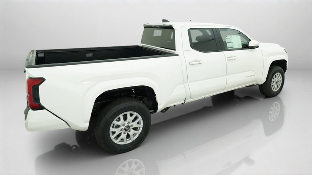 New 2026 Ice Cap Toyota SR5 image 9