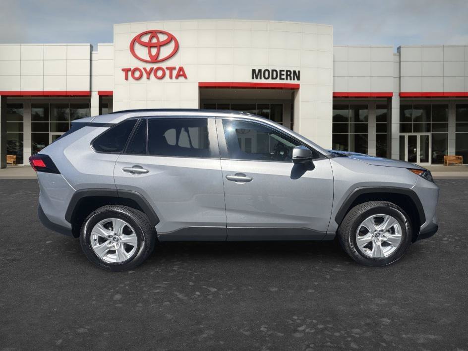 Used 2021 Silver Sky Metallic Toyota XLE image 4