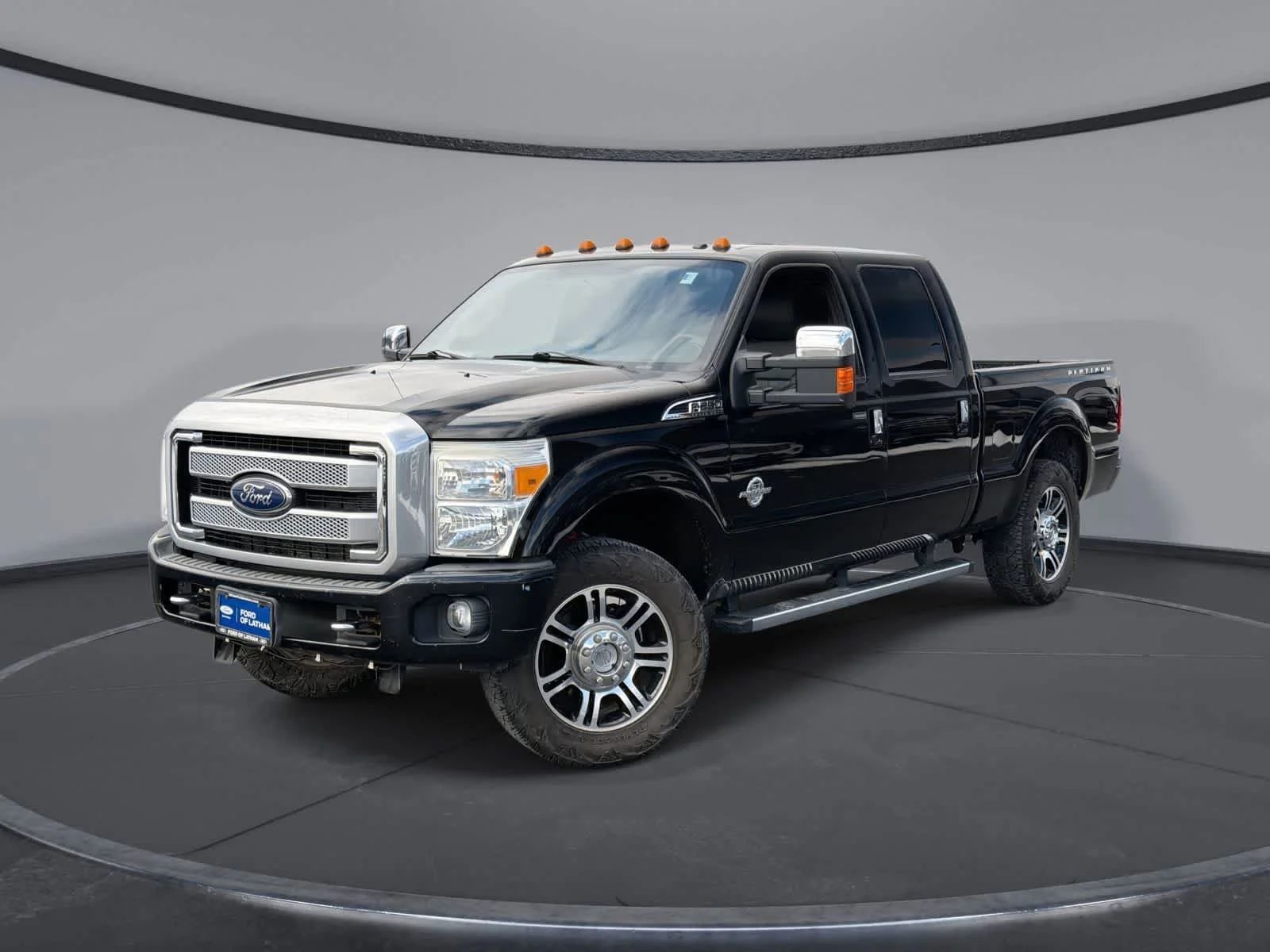 2016 Ford F-250 Lariat 4x4 Crew Cab 8' Box's photo
