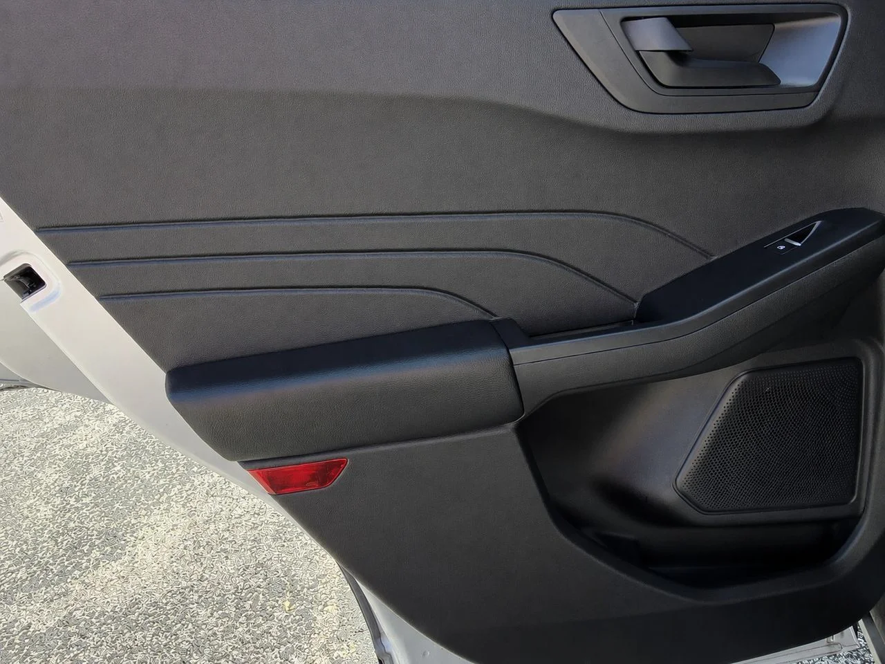 Used 2025 Space Silver Ford Active image 33