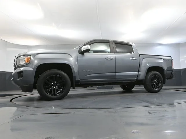 Used 2018 Gray GMC SLT image 54