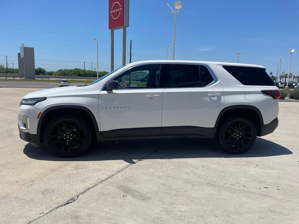 Used 2022 White Chevrolet LS image 4