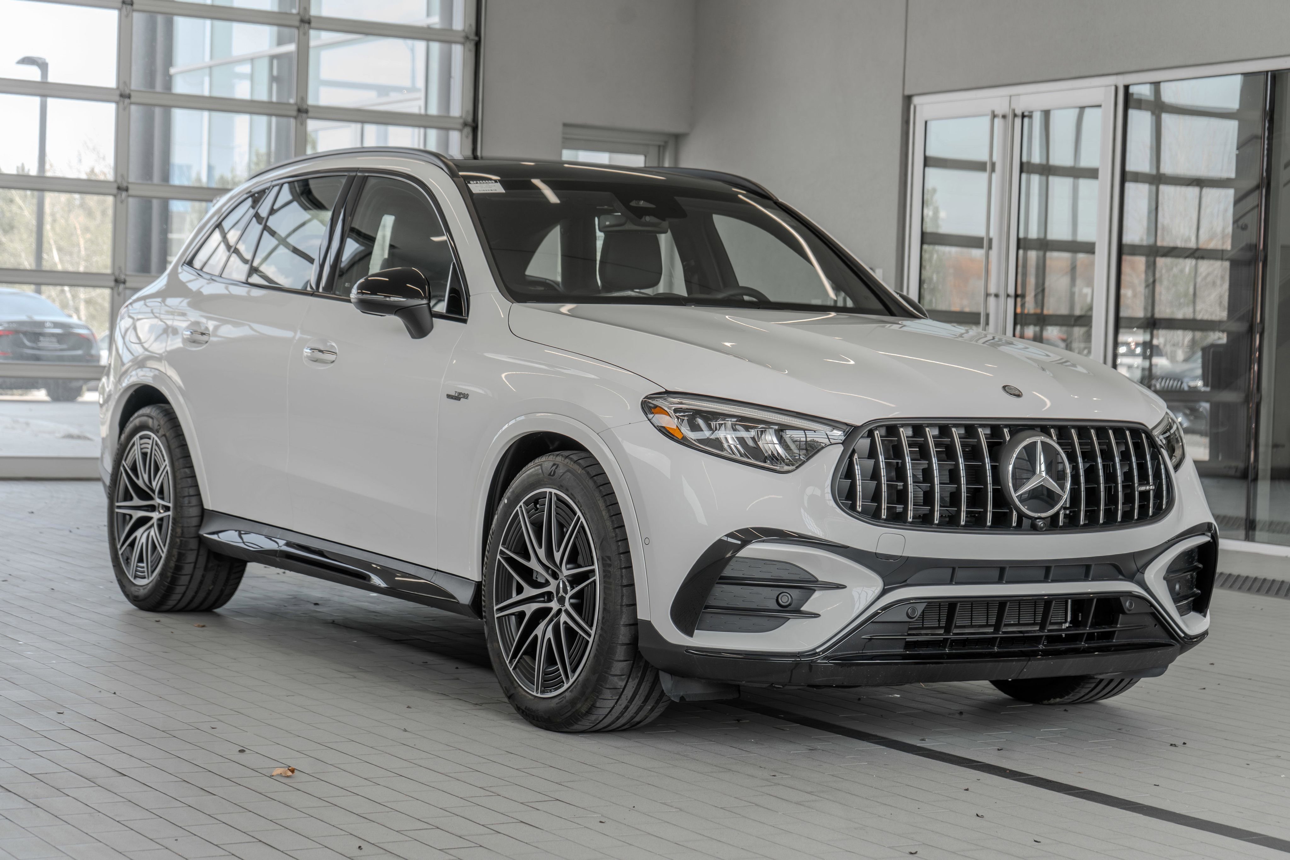 2025 Mercedes-Benz GLC AMG GLC43 - Photo 21