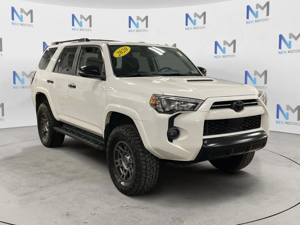 Used 2020 Super White Toyota Venture image 7