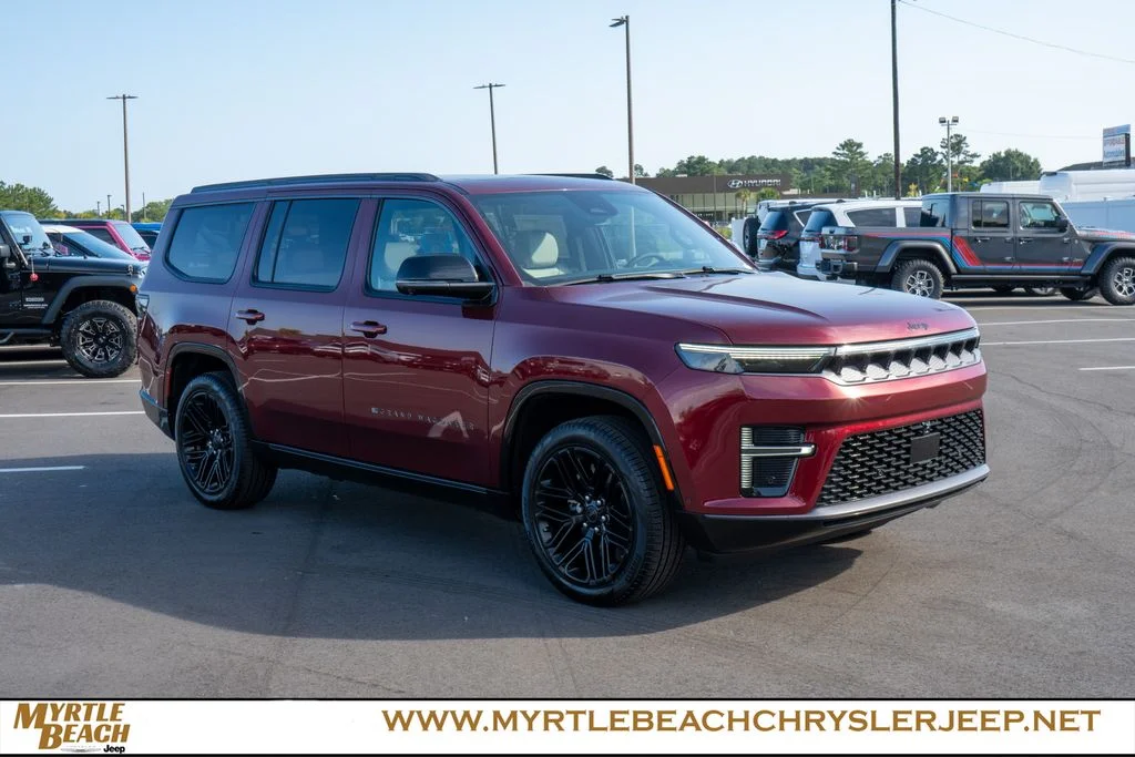 New 2026 Velvet Red Pearl-Coat Exterior Paint Jeep Limited Reserve image 8