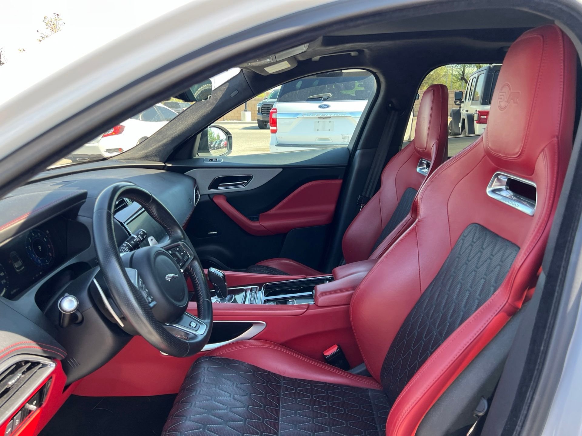 Used 2020 White Jaguar SVR image 24