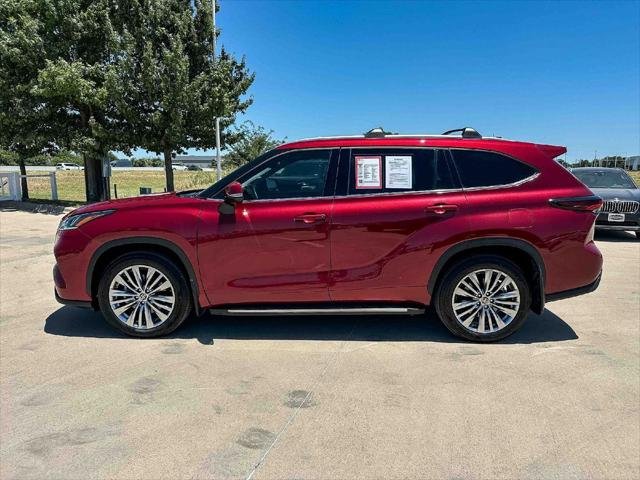 Certified Used 2024 RUBY FLARE PEARL Toyota  image 6