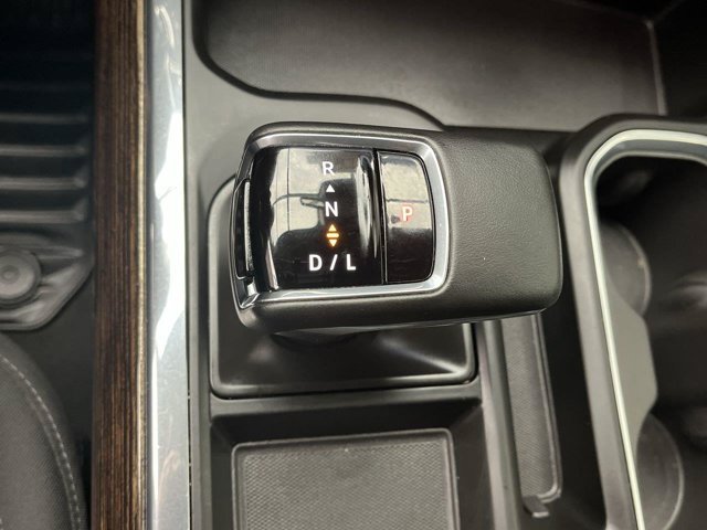 Used 2024 Thunderstorm Grey GMC Elevation image 27