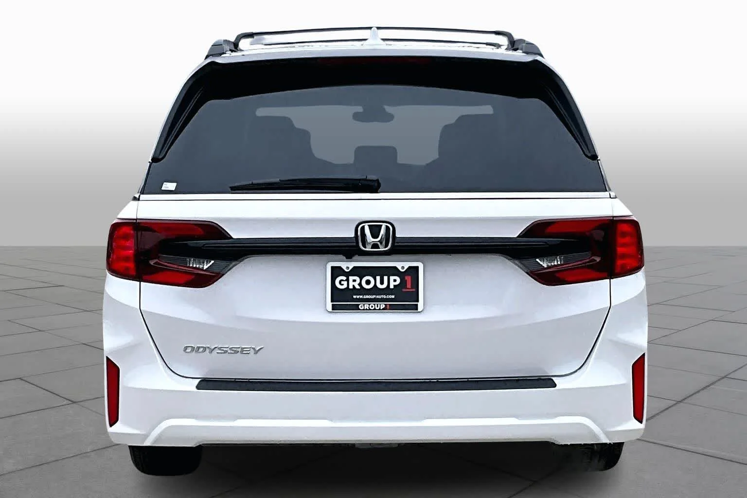 New 2026 Platinum White Pearl Honda EX-L image 4