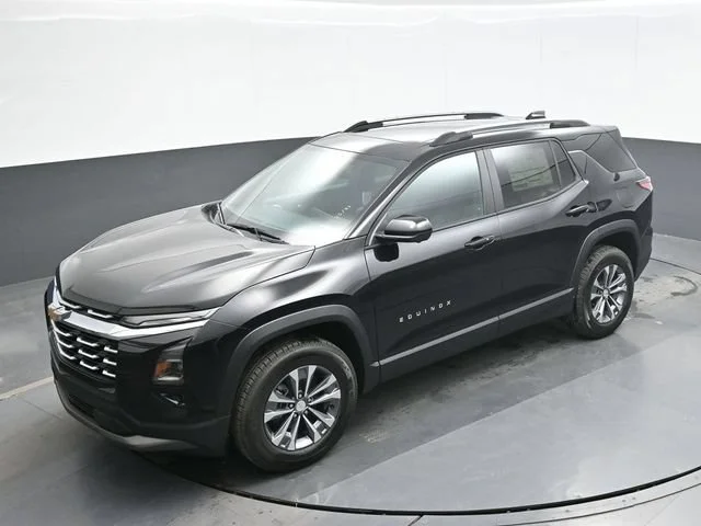 2027 Chevrolet Equinox LT - Photo 13