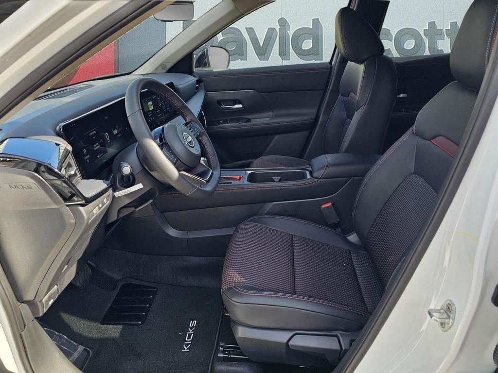 2026 Nissan KICKS SR - Photo 13