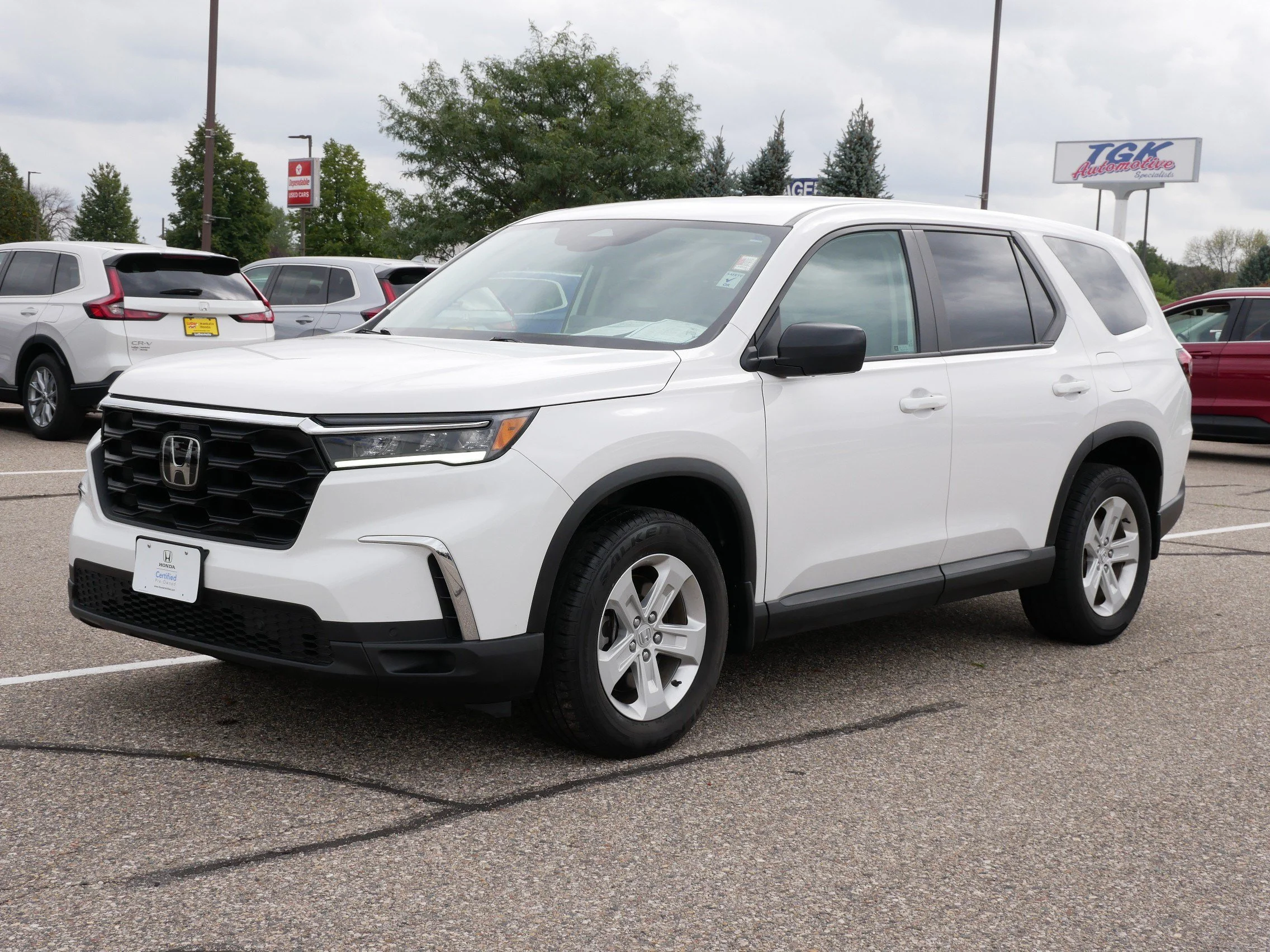 Certified Used 2023 Platinum White Pearl Honda LX image 3