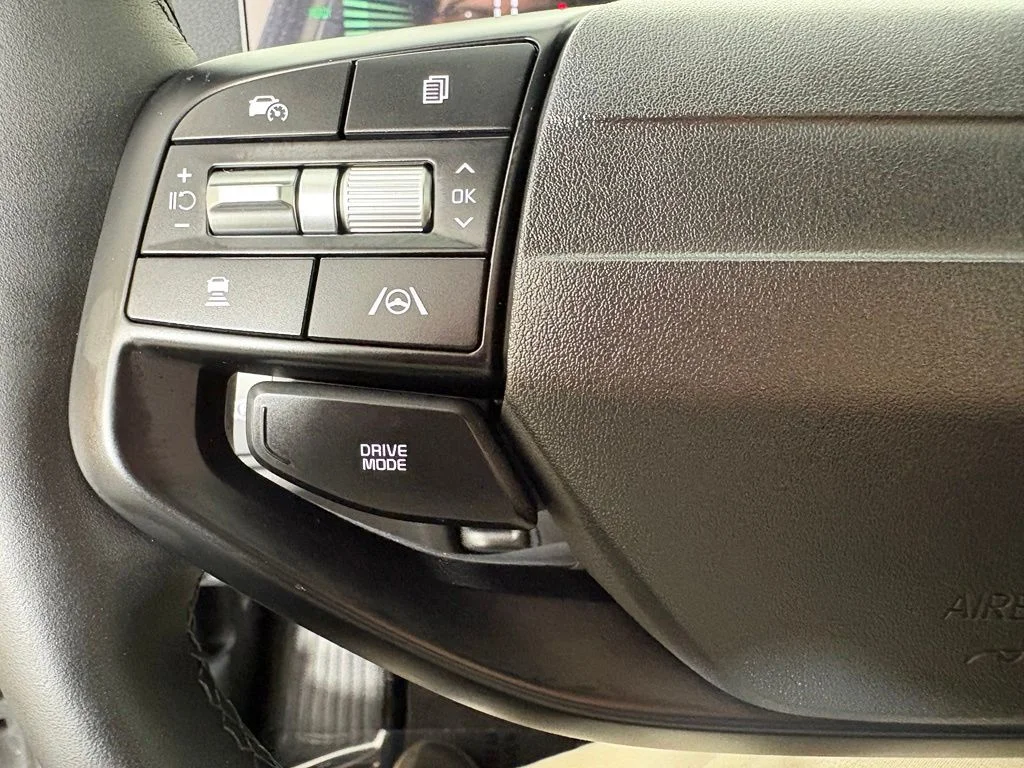 New 2027 Wolf Gray Kia S image 24